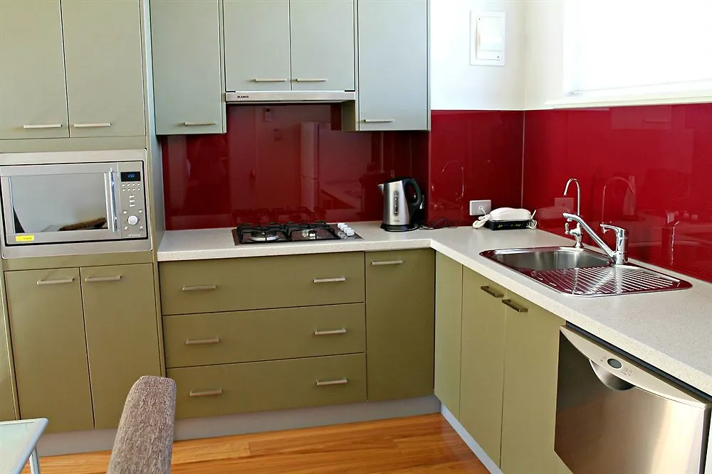 Adelaide Dress Circle Apartments - Sussex Street North Adelaide